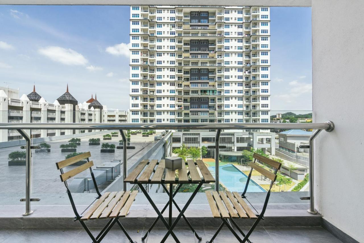 Puchong Skypod Residence, 1-5 Pax With Balcony Unit, Walking Distance To Ioi Mall, 10Min Drive To Sunway Exterior photo