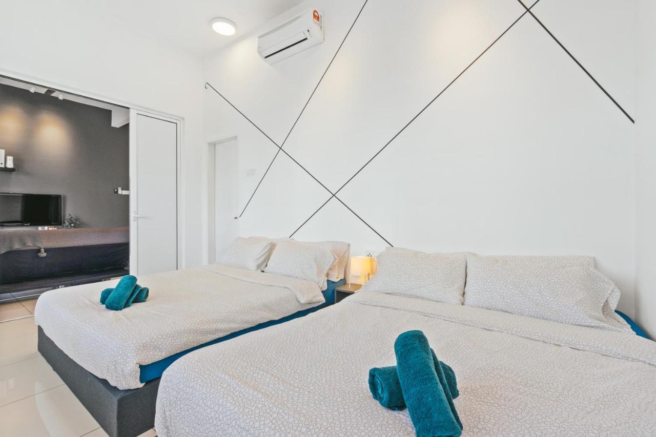Puchong Skypod Residence, 1-5 Pax With Balcony Unit, Walking Distance To Ioi Mall, 10Min Drive To Sunway Exterior photo