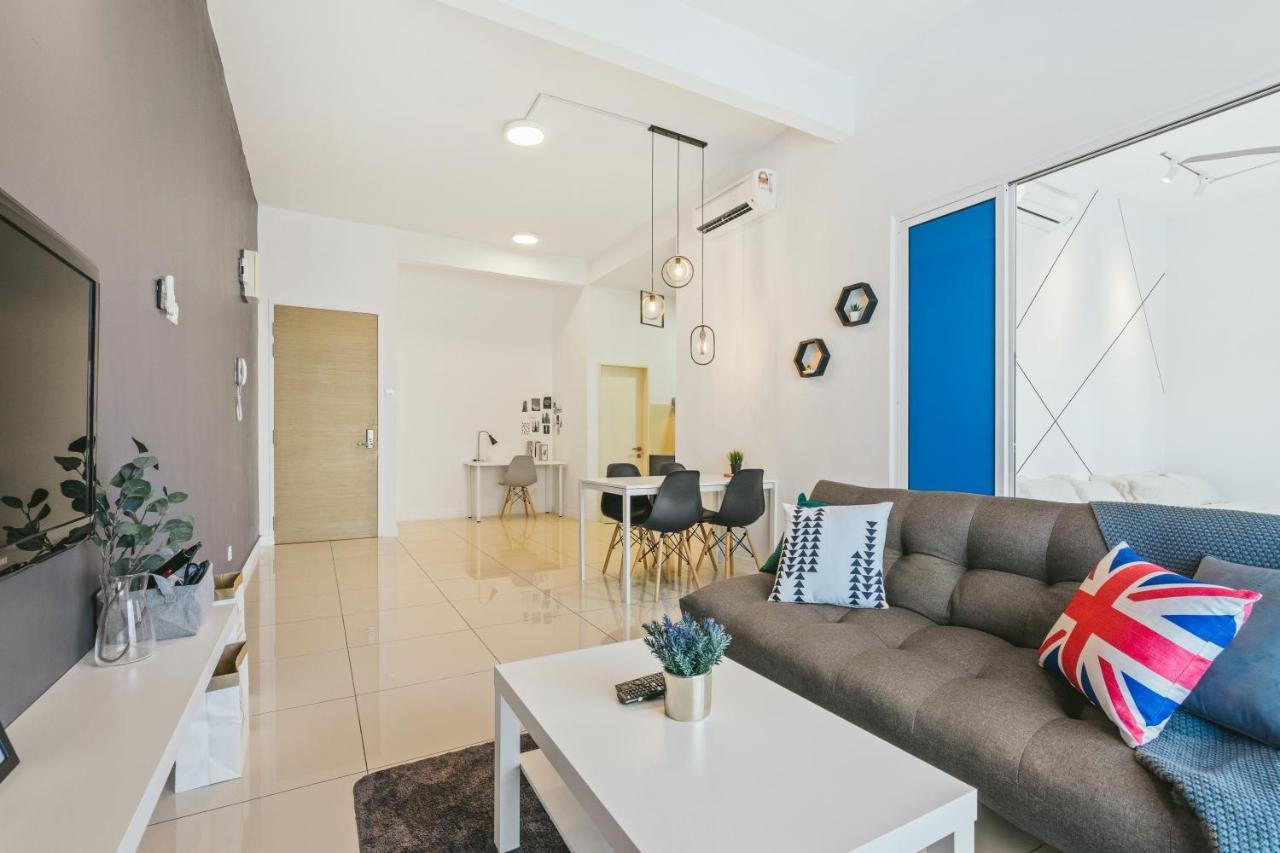 Puchong Skypod Residence, 1-5 Pax With Balcony Unit, Walking Distance To Ioi Mall, 10Min Drive To Sunway Exterior photo