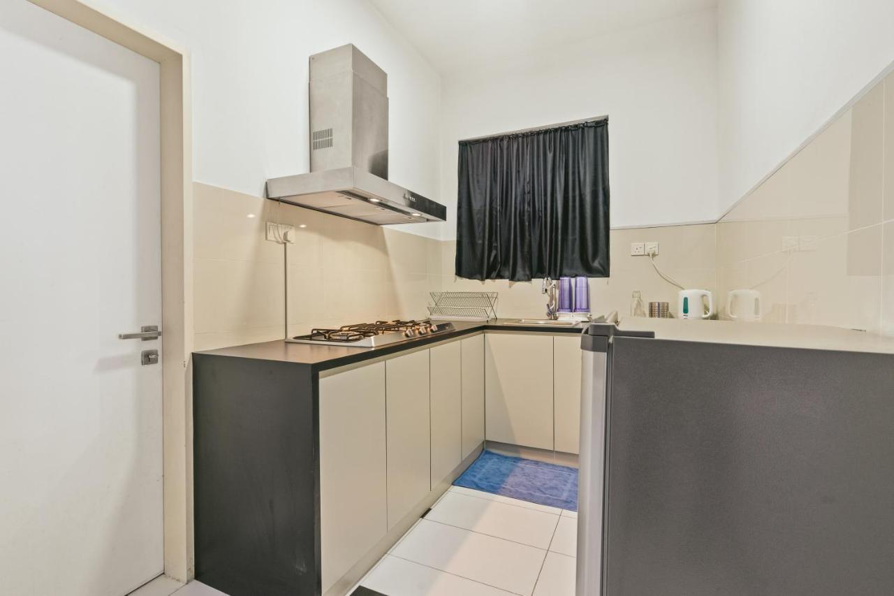 Puchong Skypod Residence, 1-5 Pax With Balcony Unit, Walking Distance To Ioi Mall, 10Min Drive To Sunway Exterior photo